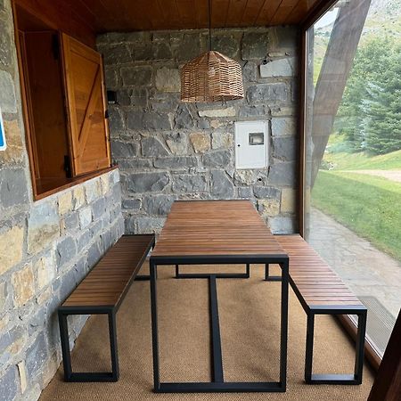 Chalet Los Ibones - Lodge Формигал Екстериор снимка