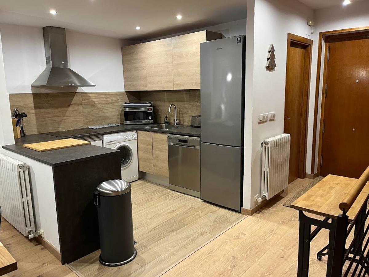 Chalet Los Ibones - Lodge Формигал Екстериор снимка